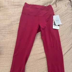 Lululemon Wunder Train Contour Legging